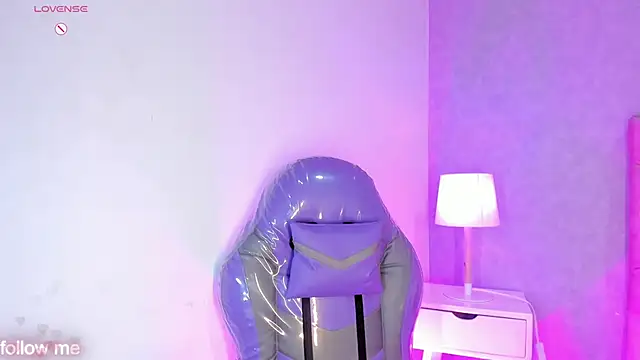 cameliaa_smiith - Cameliaa_Smiith's free webcam - UK Sex Cams