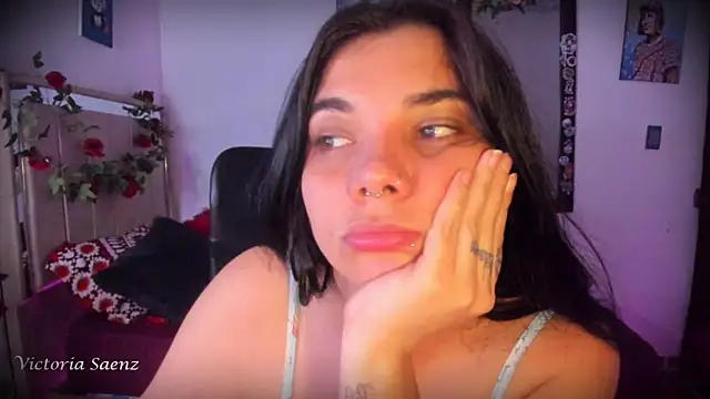 victoriaasaenz_ webcam