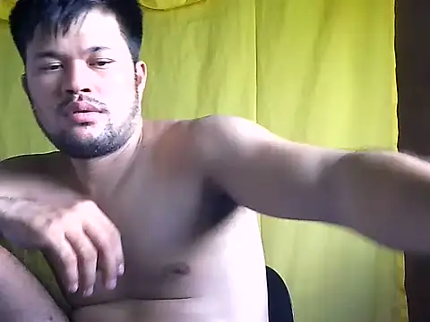 HairyHottestpinoyHandsome webcam