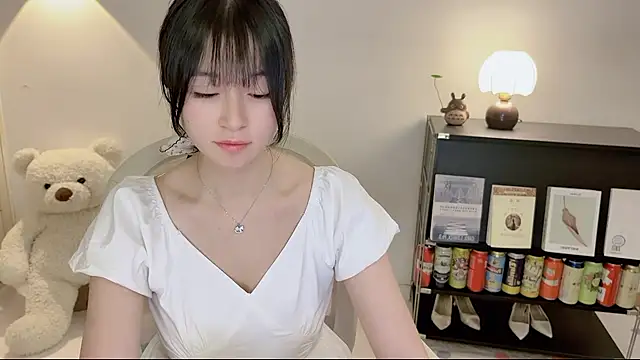 Onechestnut webcam