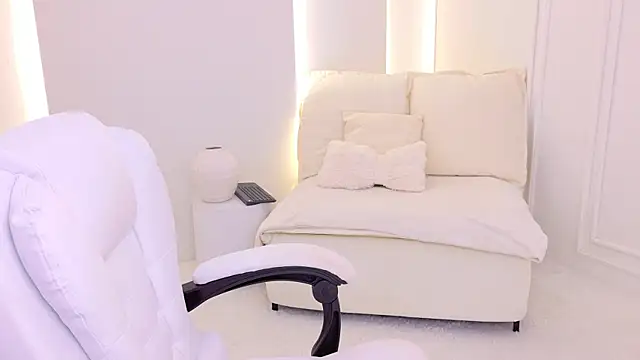 Watch jenny_x_ live on EroticFlix - High definition streams