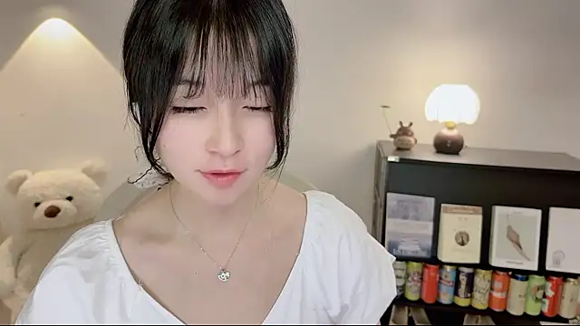 Onechestnut webcam