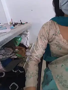 zoya_baby_ webcam