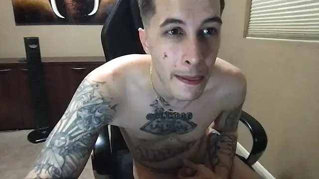 JuicyJoshy webcam