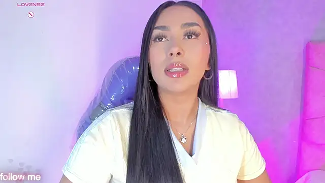 Cameliaa_Smiith webcam