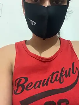 kavyq3791 live cam on StripChat