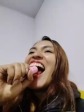Adarha_Ramirez webcam