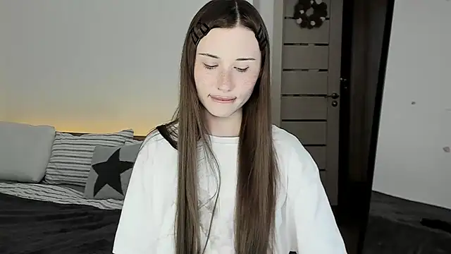 Stella_Sunny webcam