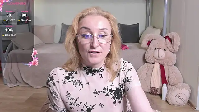 MadissonKiss webcam