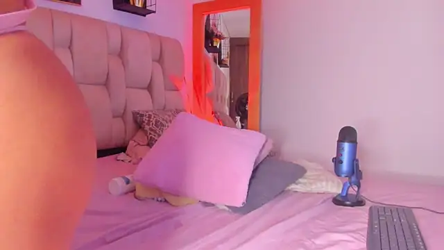 kayla-ada0 webcam
