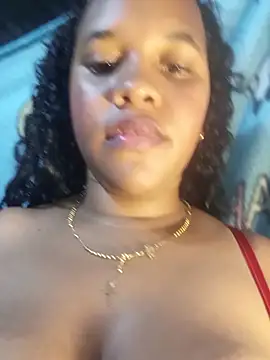 michelle_castillo
