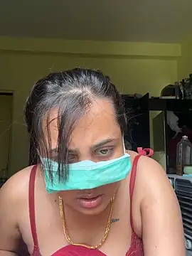 Roshini_06 webcam