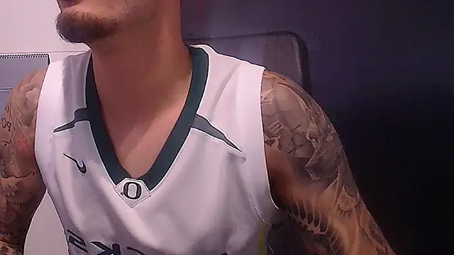 BrandonTate webcam