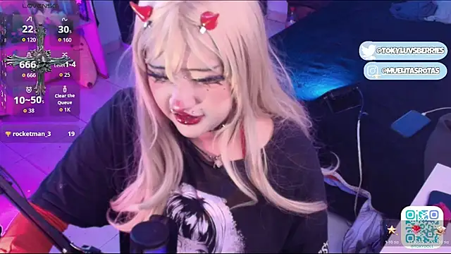 toky_doll webcam