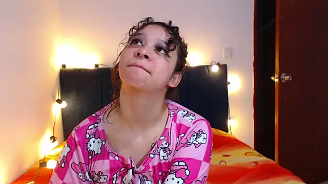 Bitsy_Messy webcam