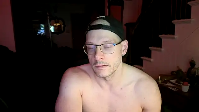 MasterDaddyCool live Stripchat room
