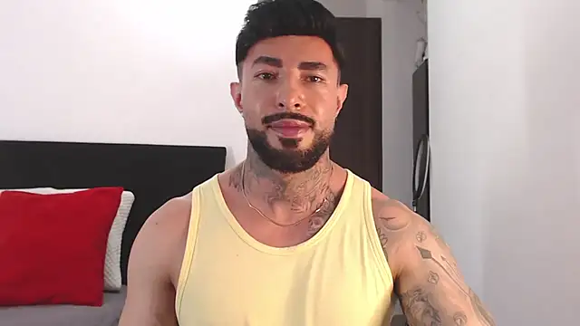 andrea_de_lucaa webcam