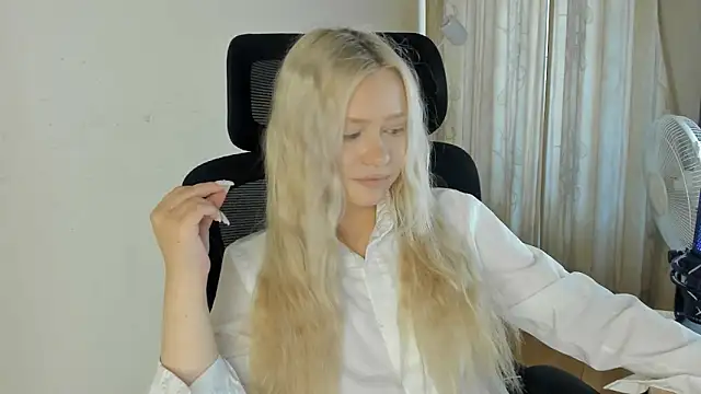 MidnightPoise webcam