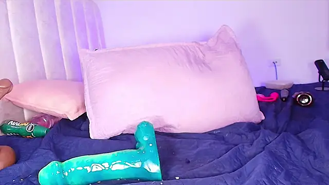 _ebony-queen_ webcam