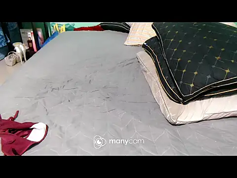 SeductiveNikki webcam