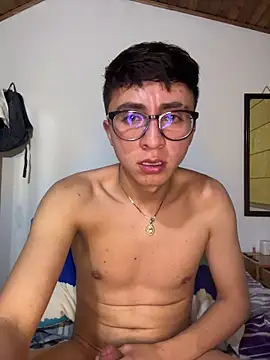 CamiRojas_boy webcam