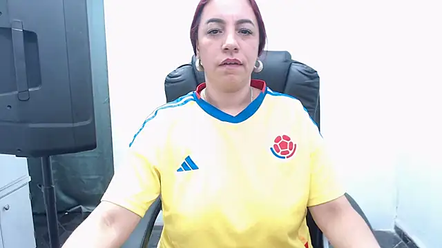 LAURA_CRAIZY
