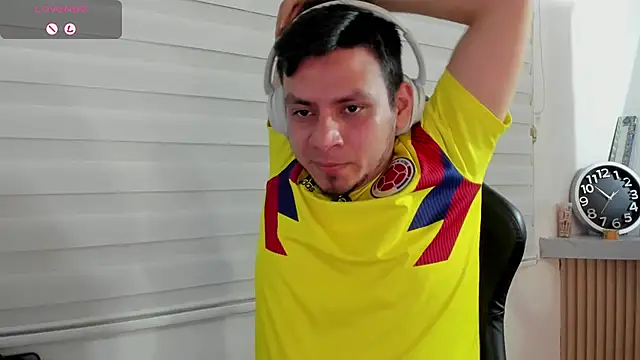 Rick_Adams live Stripchat room