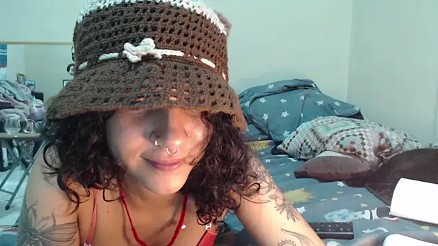 AlinaWoolf_