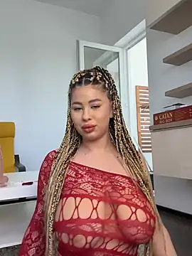 DaianaKimberly live cam on StripChat