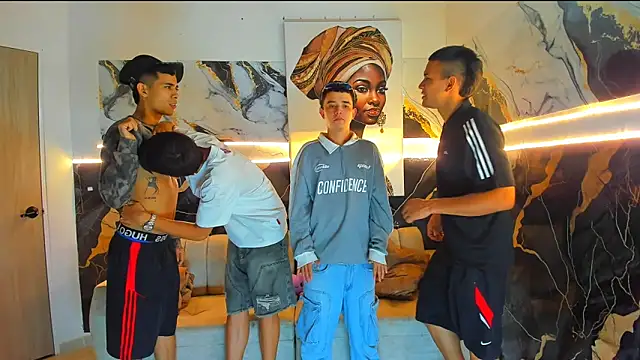 houseofwarrios (Ask my age) - ALL NAKED 4 BOYS + SUCK DICKS