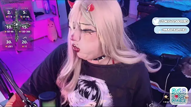toky_doll webcam
