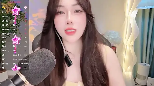 Liz-nn webcam