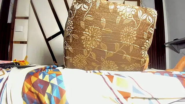 ebony_valentina webcam