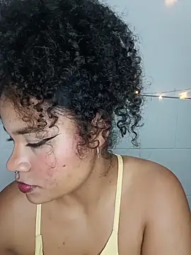 BrianaSweetxxx webcam