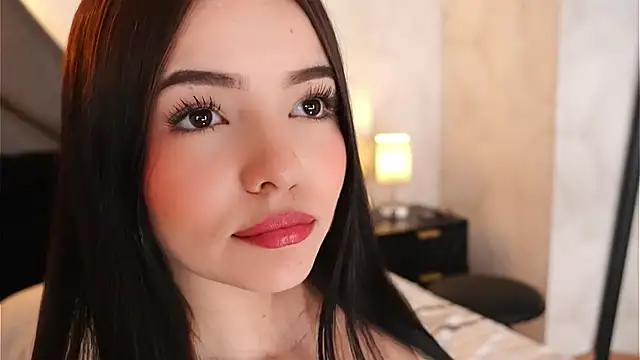 NicoleeNash webcam