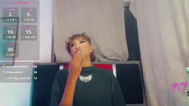 andrea_uchima webcam