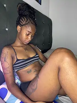 ShakiraThompss18 webcam