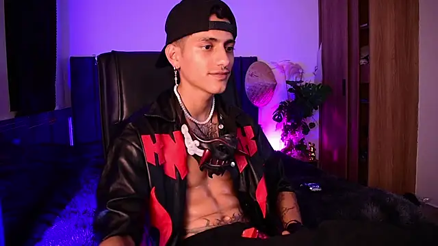DemonKush-- webcam