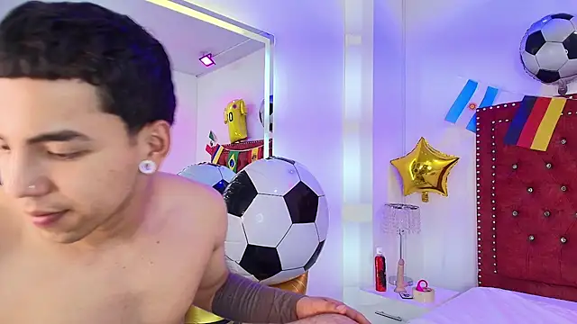 Jaden_and_sofia webcam