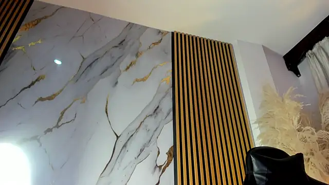 TinaJaneo_01 webcam