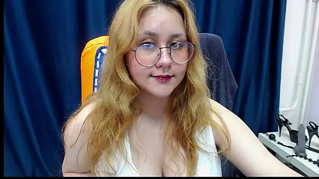 Judith_hypnosiss webcam