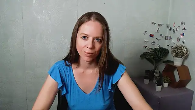 Watch GloriaSi_ live on EroticFlix - High definition streams