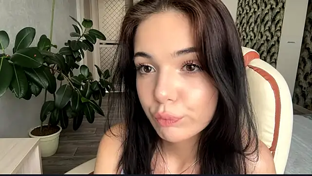 LivianDivorce webcam
