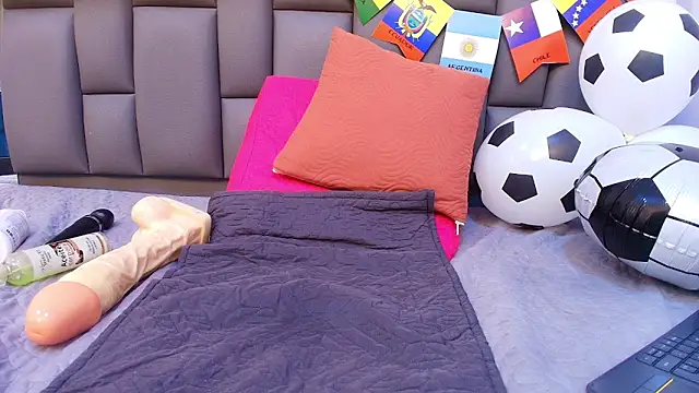melany_roberts_ webcam