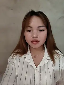 Mina_xYx webcam