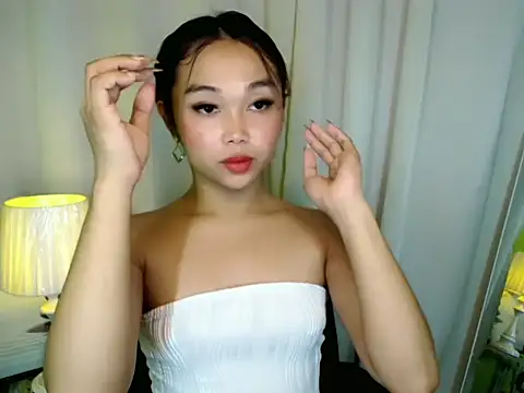 TsCyra_foxxx live sex cam