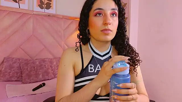 DemiJones_ webcam
