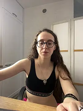Watch MartiniiSelenna live on EroticFlix - High definition streams