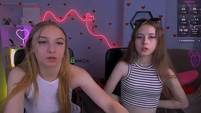 rebecca_smile webcam