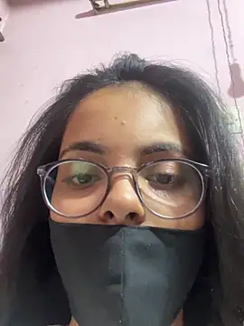 Sandhya_77 Live Webcam on Stripchat
